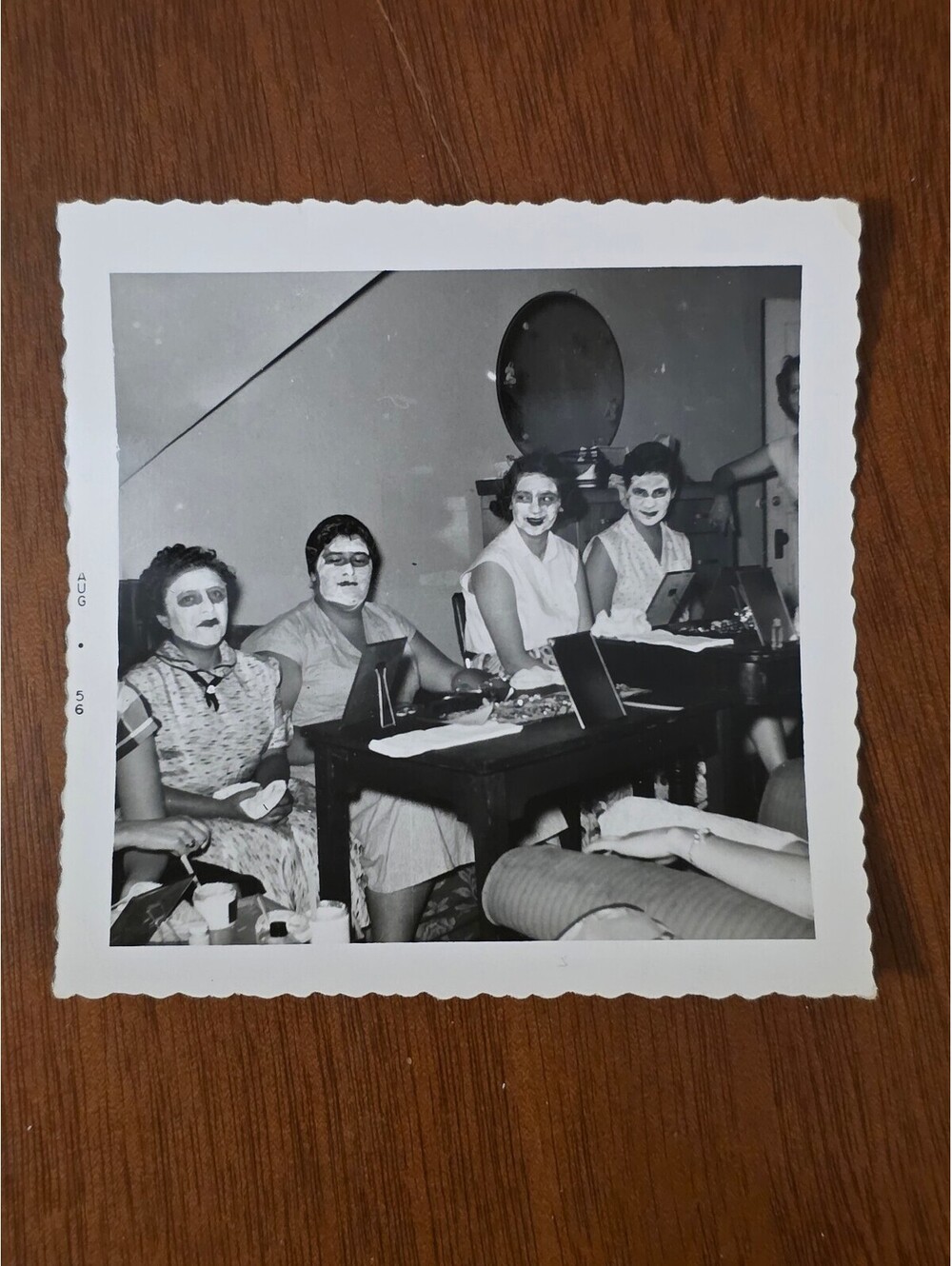 Vintage 1950s B&W Snapshot Photo - Women Beauty Spa Facial Cream Party